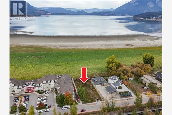 721 Harbourfront Drive NE