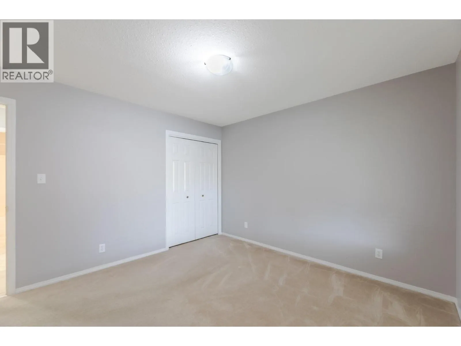 145 REDWING Place Unit# 7