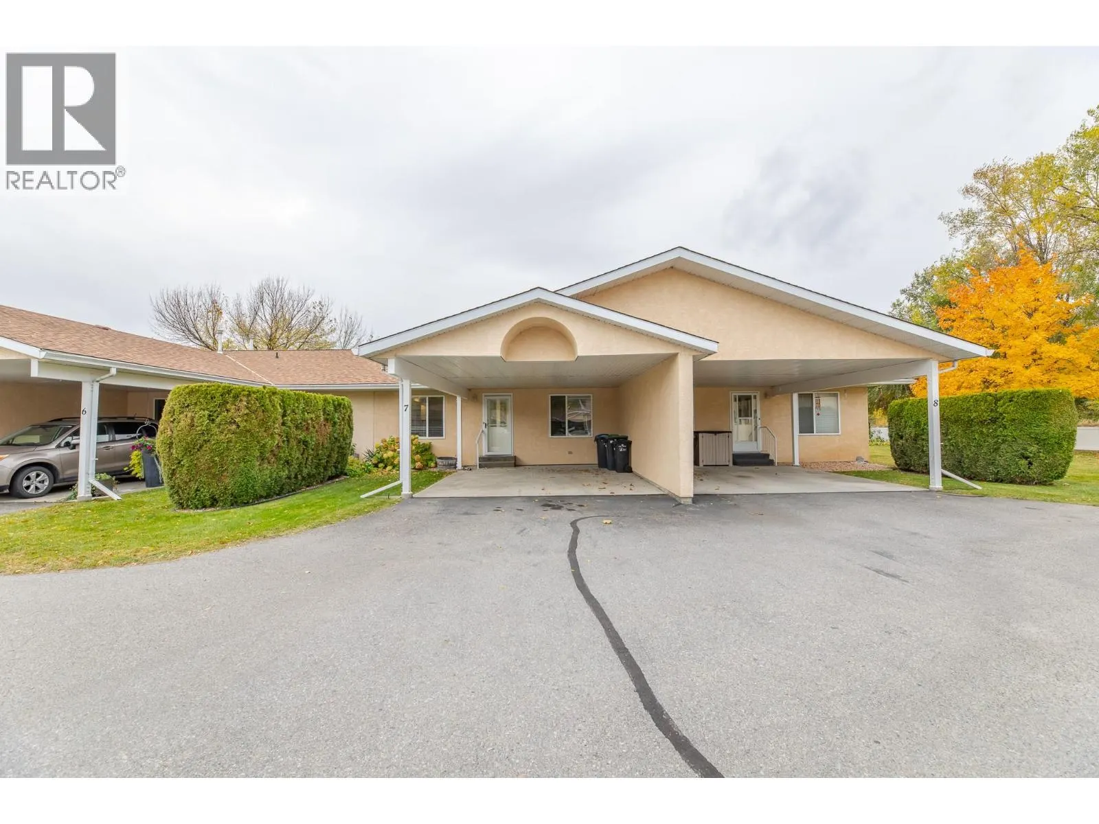 145 REDWING Place Unit# 7