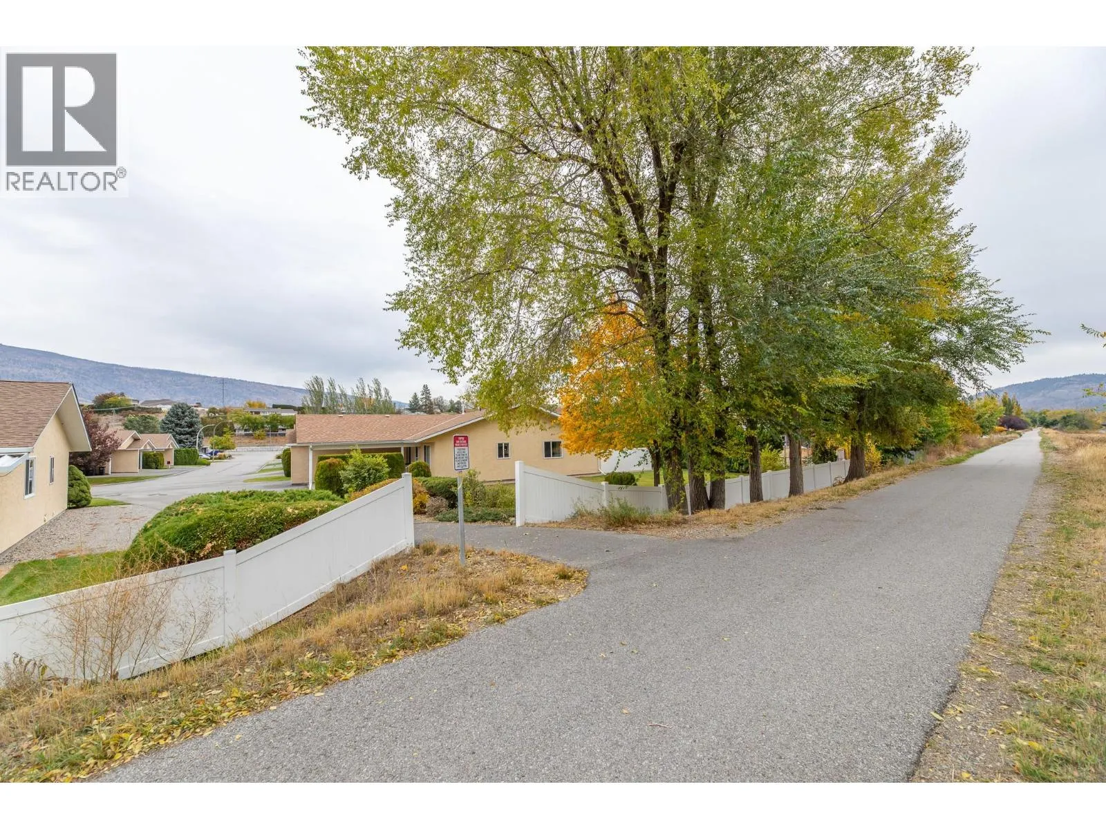 145 REDWING Place Unit# 7