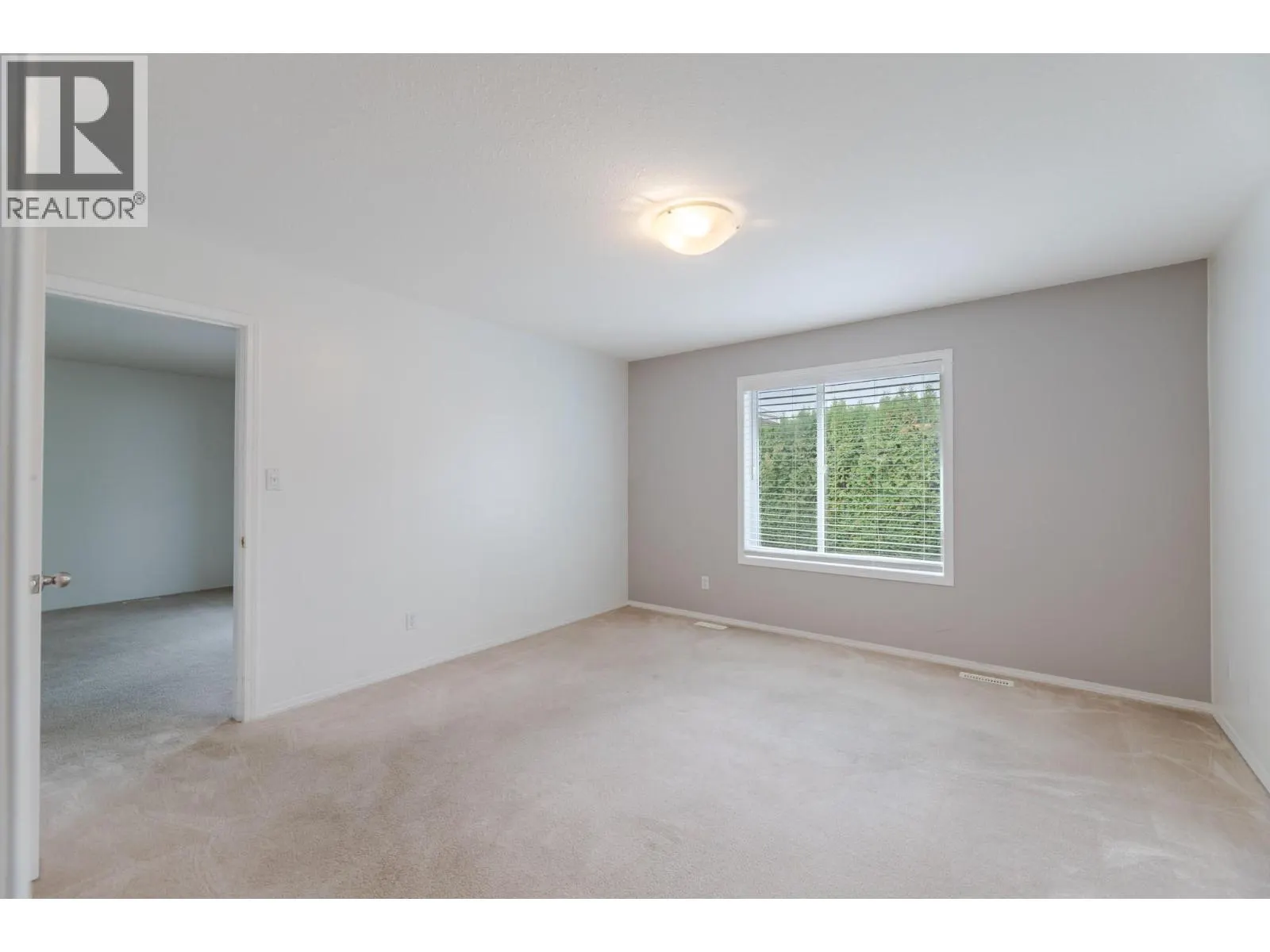 145 REDWING Place Unit# 7