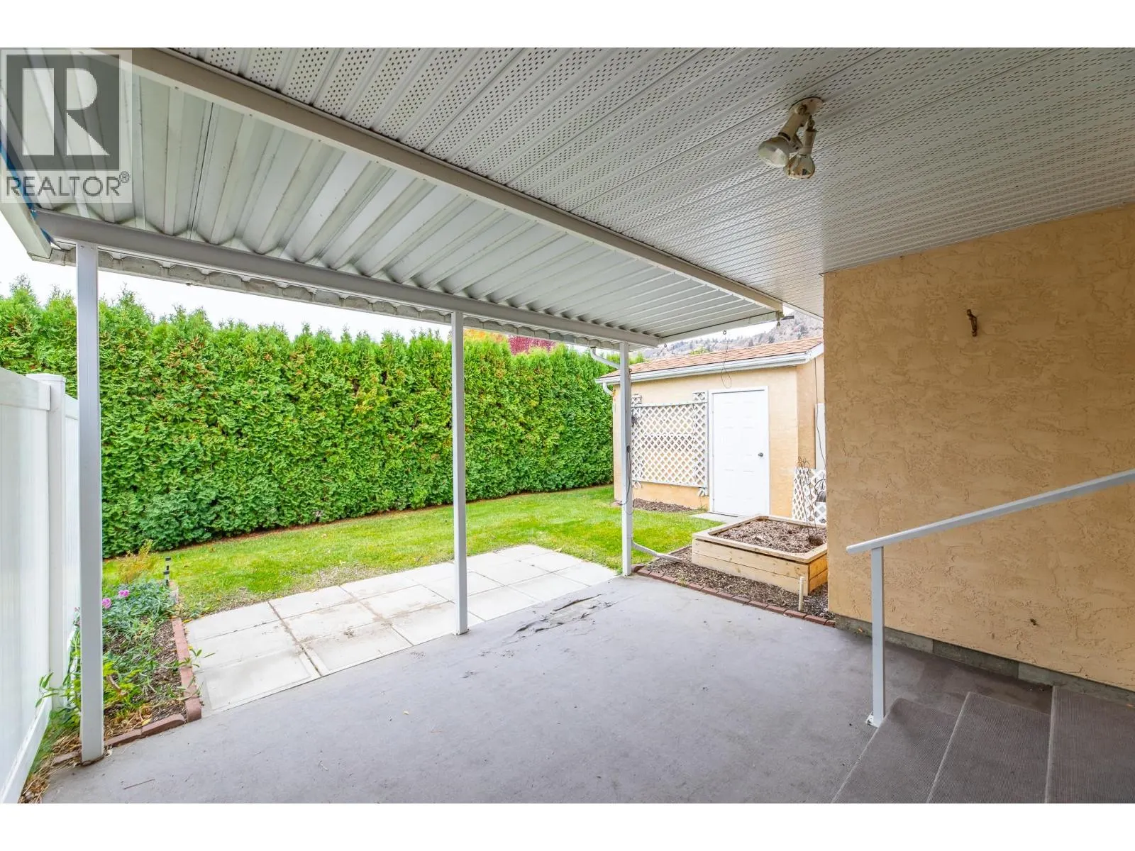 145 REDWING Place Unit# 7