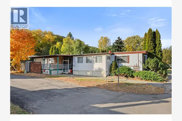 2400 OAKDALE Way Unit# 202