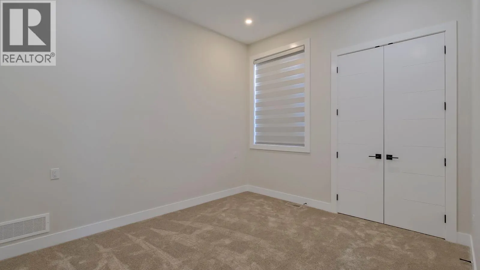 937 Royal Troon Lane