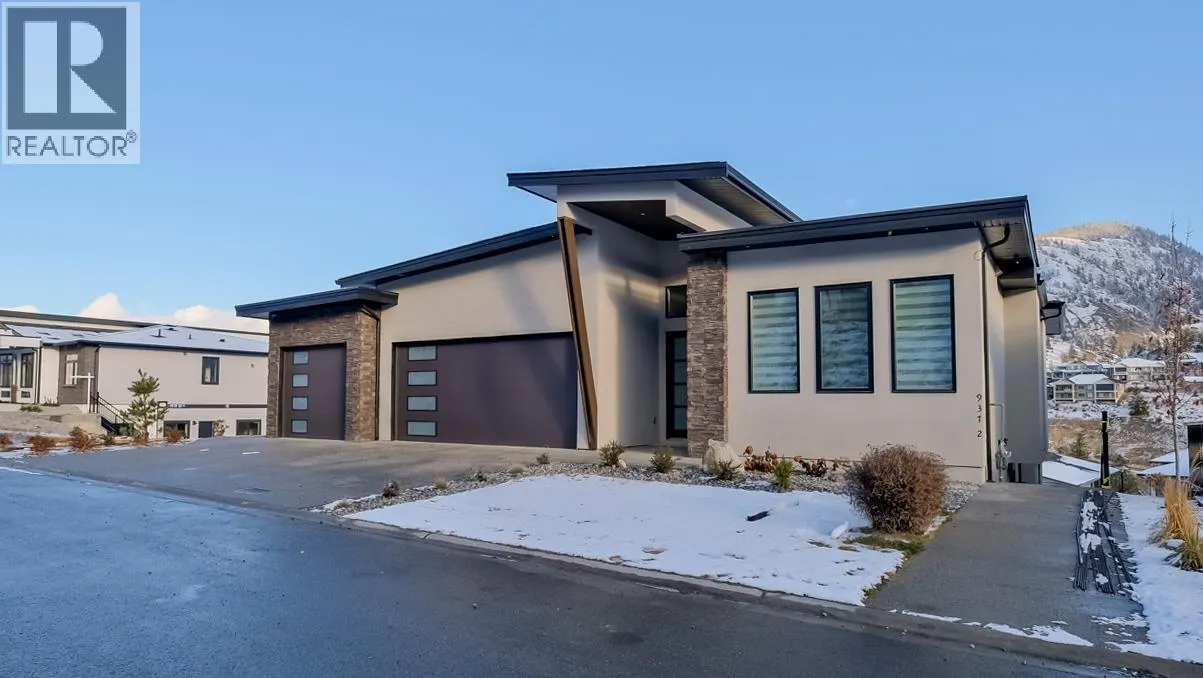 937 Royal Troon Lane