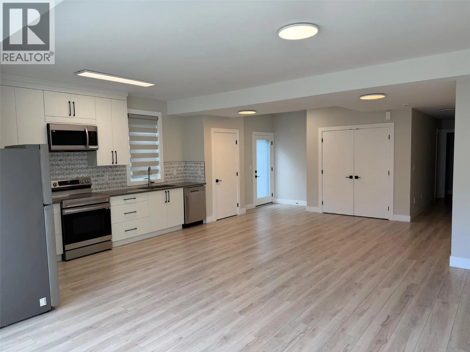 937 Royal Troon Lane