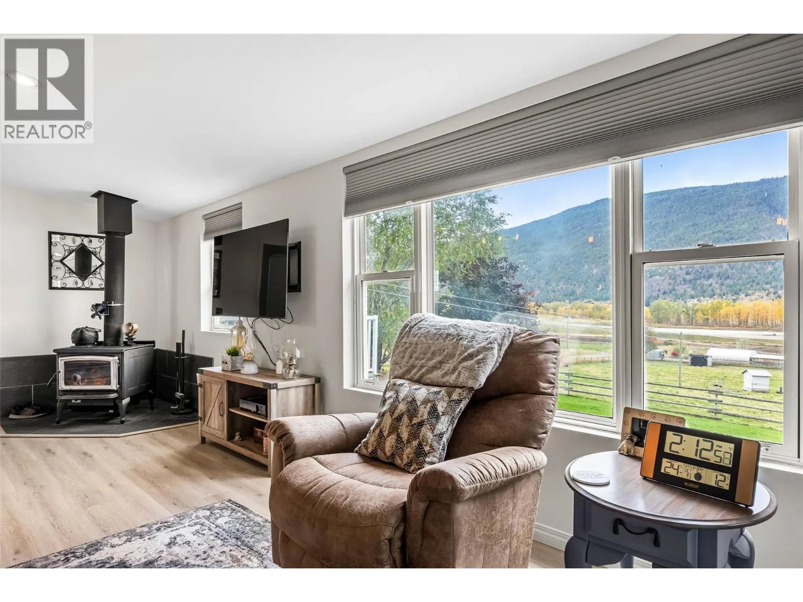 185 Hoovers Ferry Road