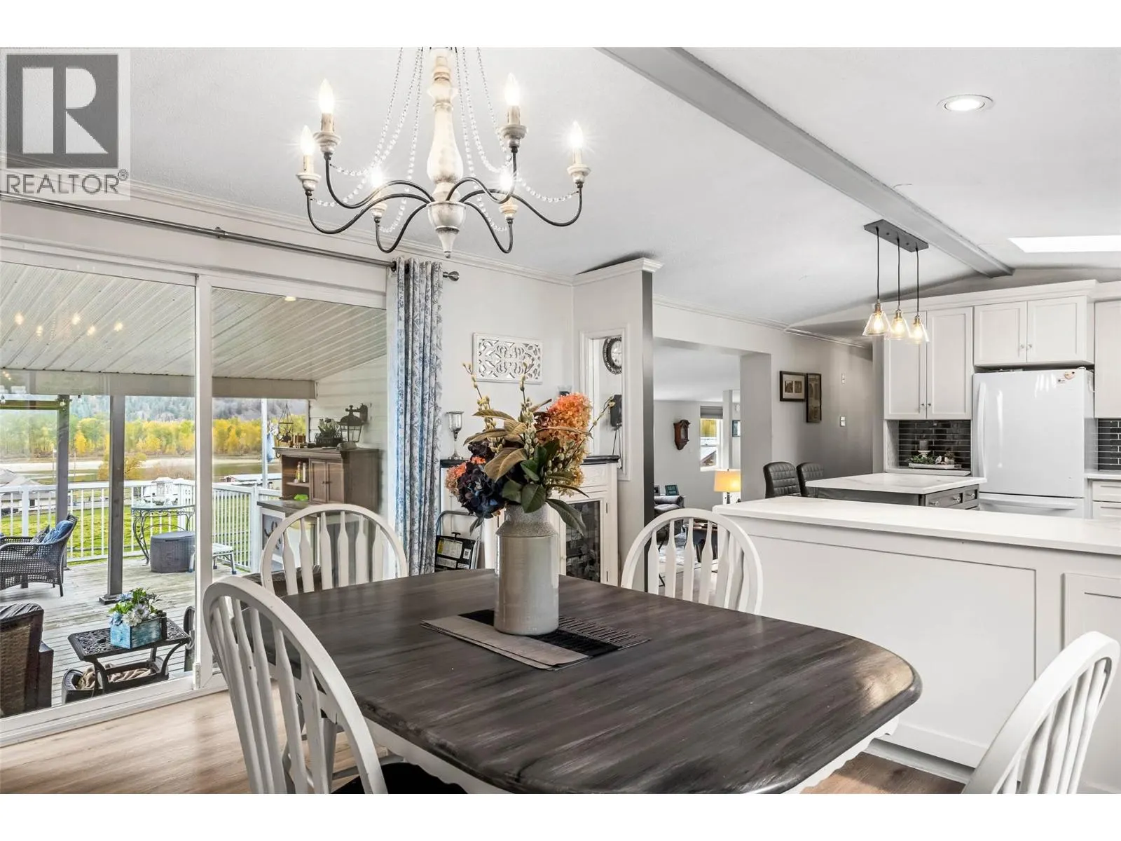 185 Hoovers Ferry Road