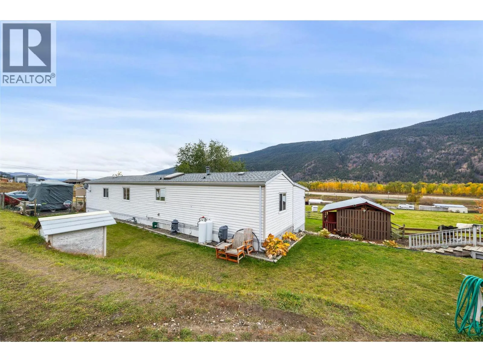 185 Hoovers Ferry Road