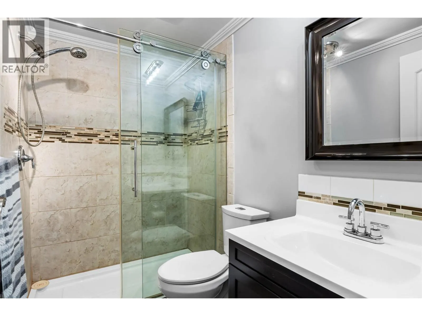 185 Hoovers Ferry Road