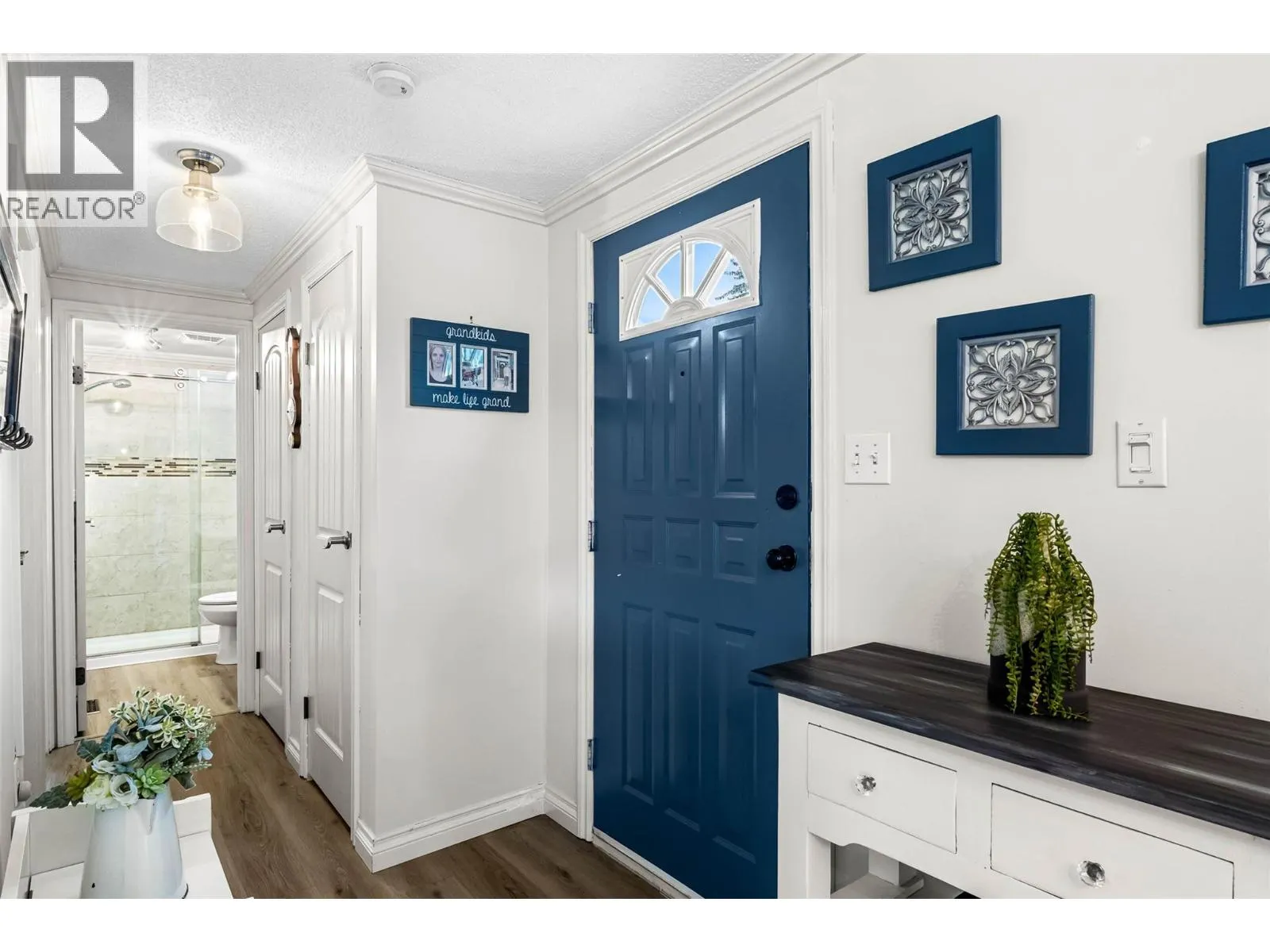 185 Hoovers Ferry Road