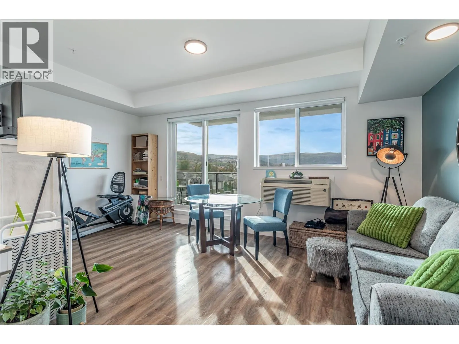 615 Rutland Road N Unit# 411