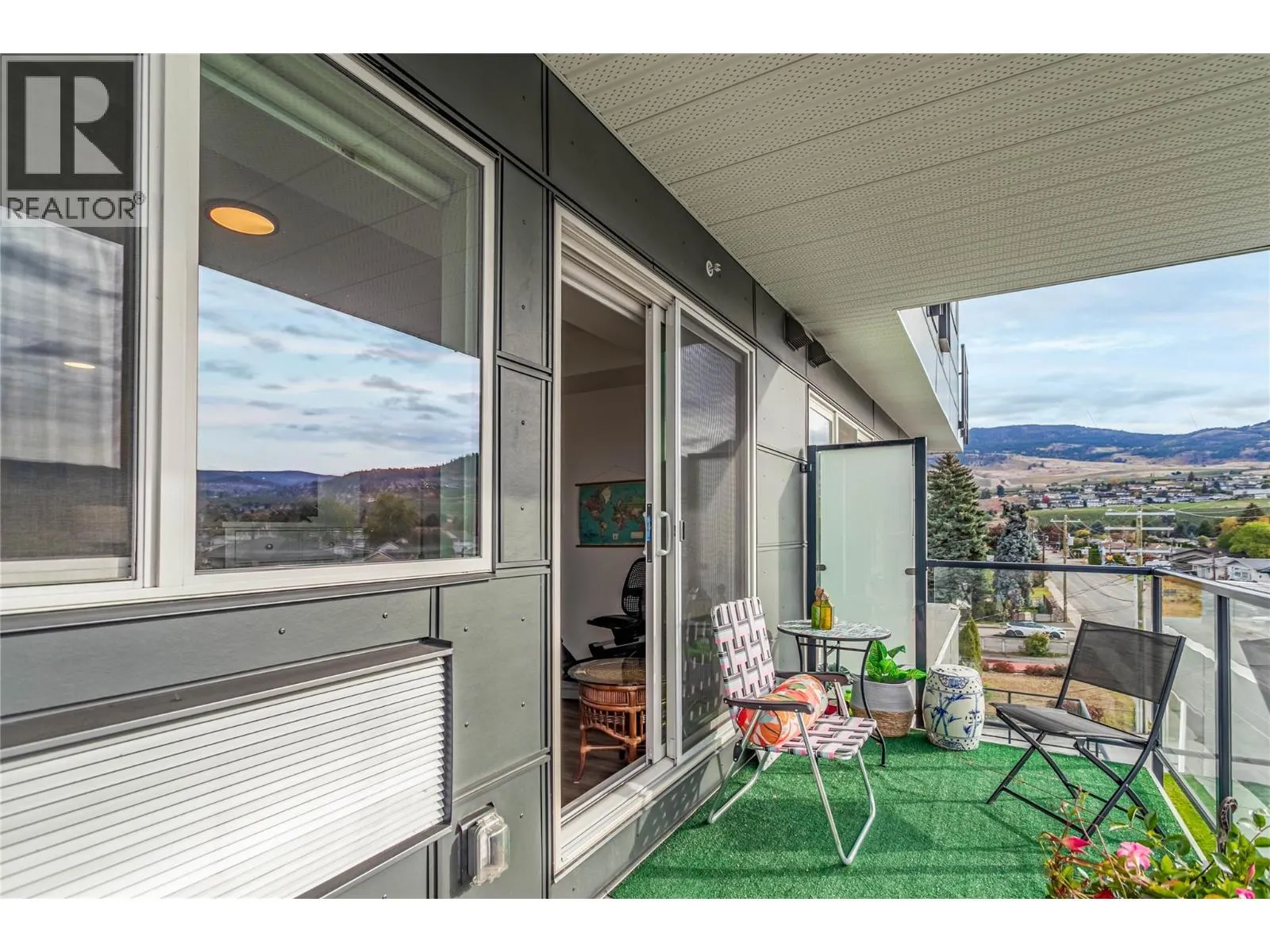 615 Rutland Road N Unit# 411