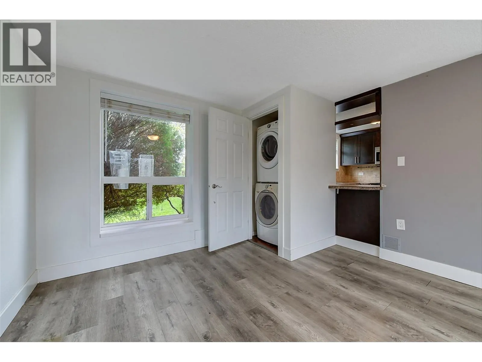 1291 Bernard Avenue Unit# 1