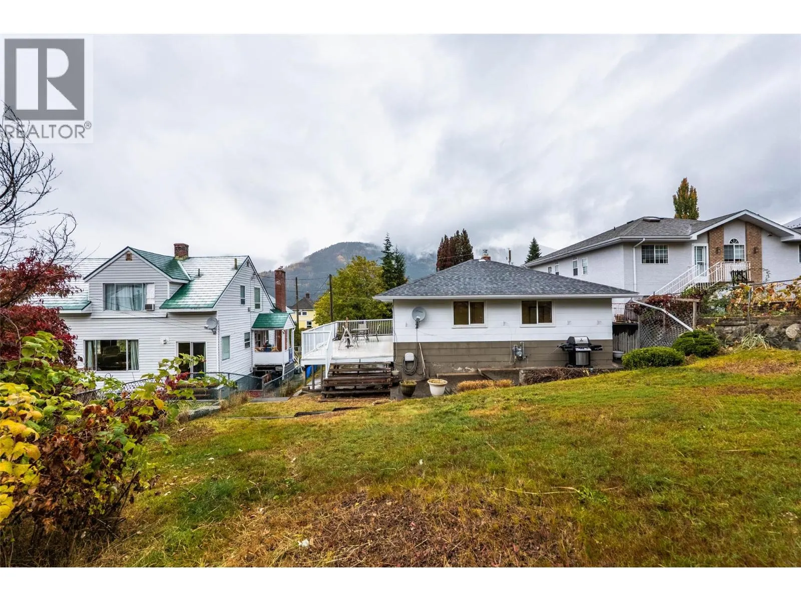 714 Robson Street