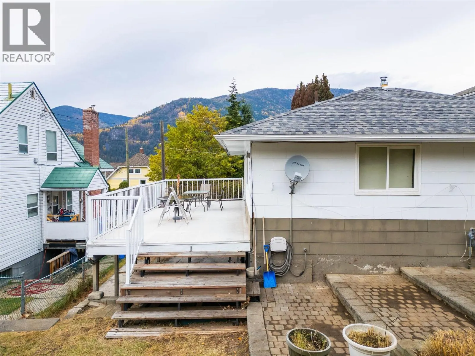 714 Robson Street