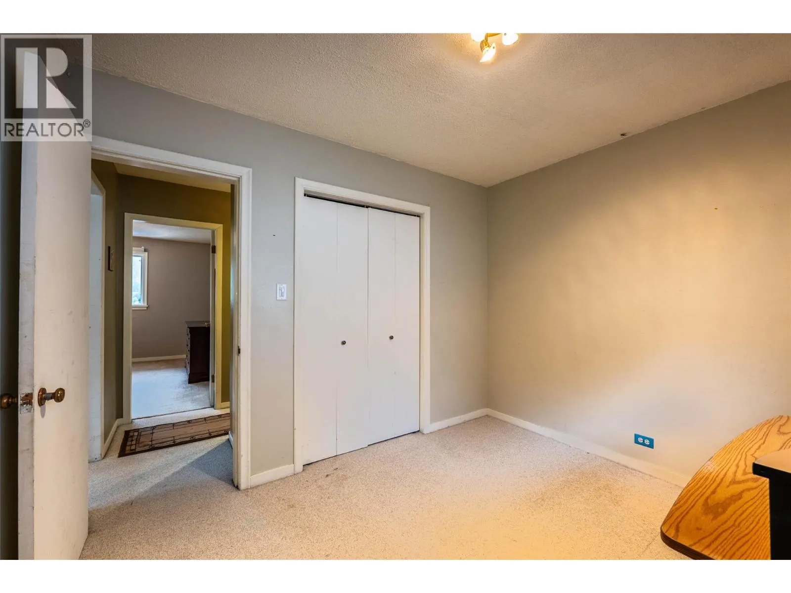 714 Robson Street