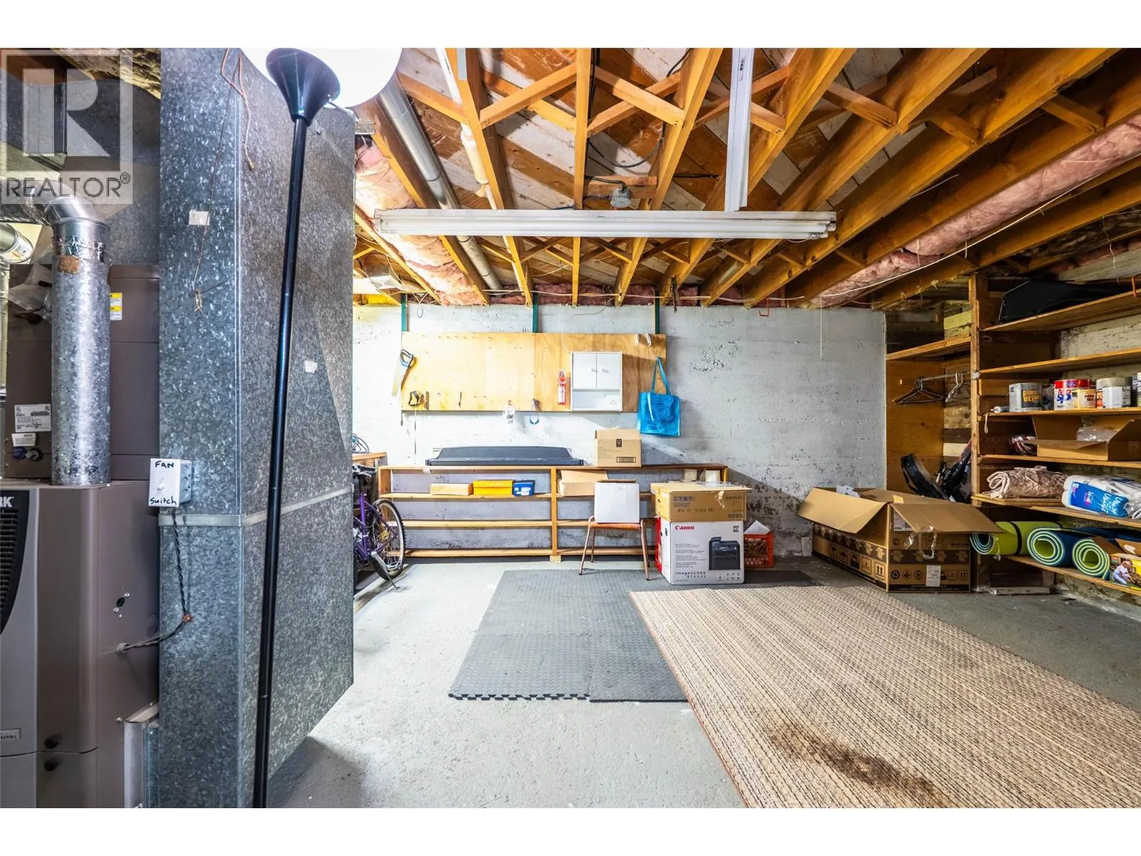 714 Robson Street
