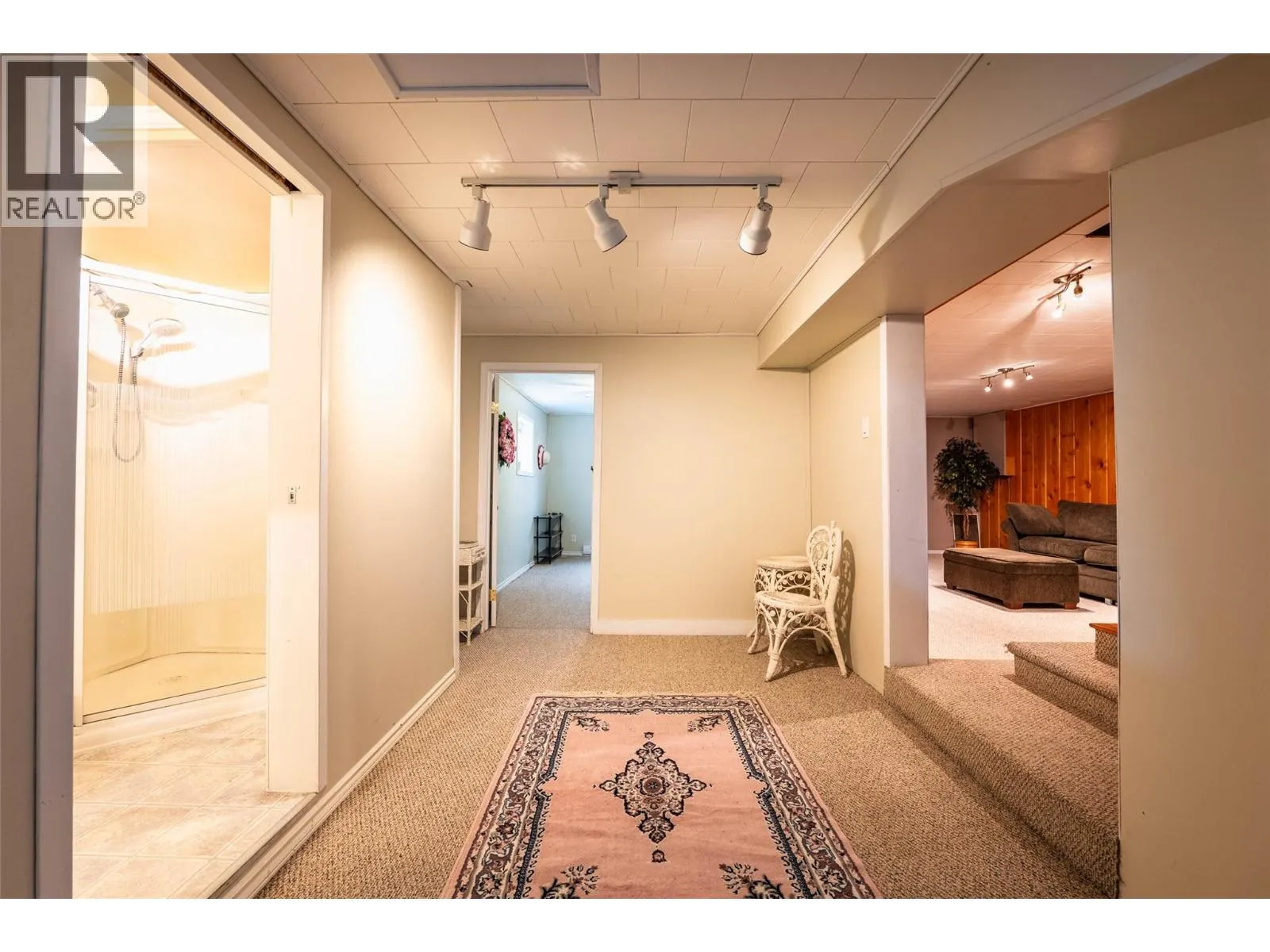 714 Robson Street