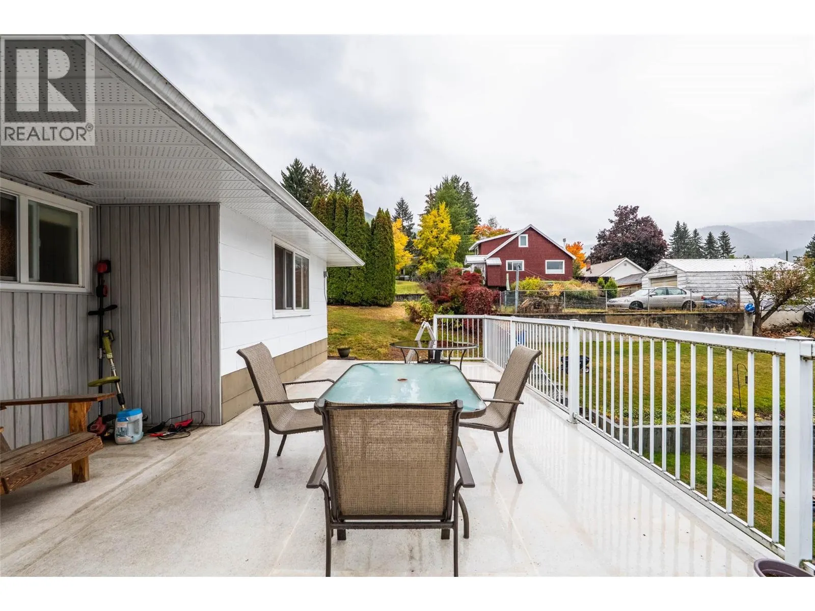 714 Robson Street