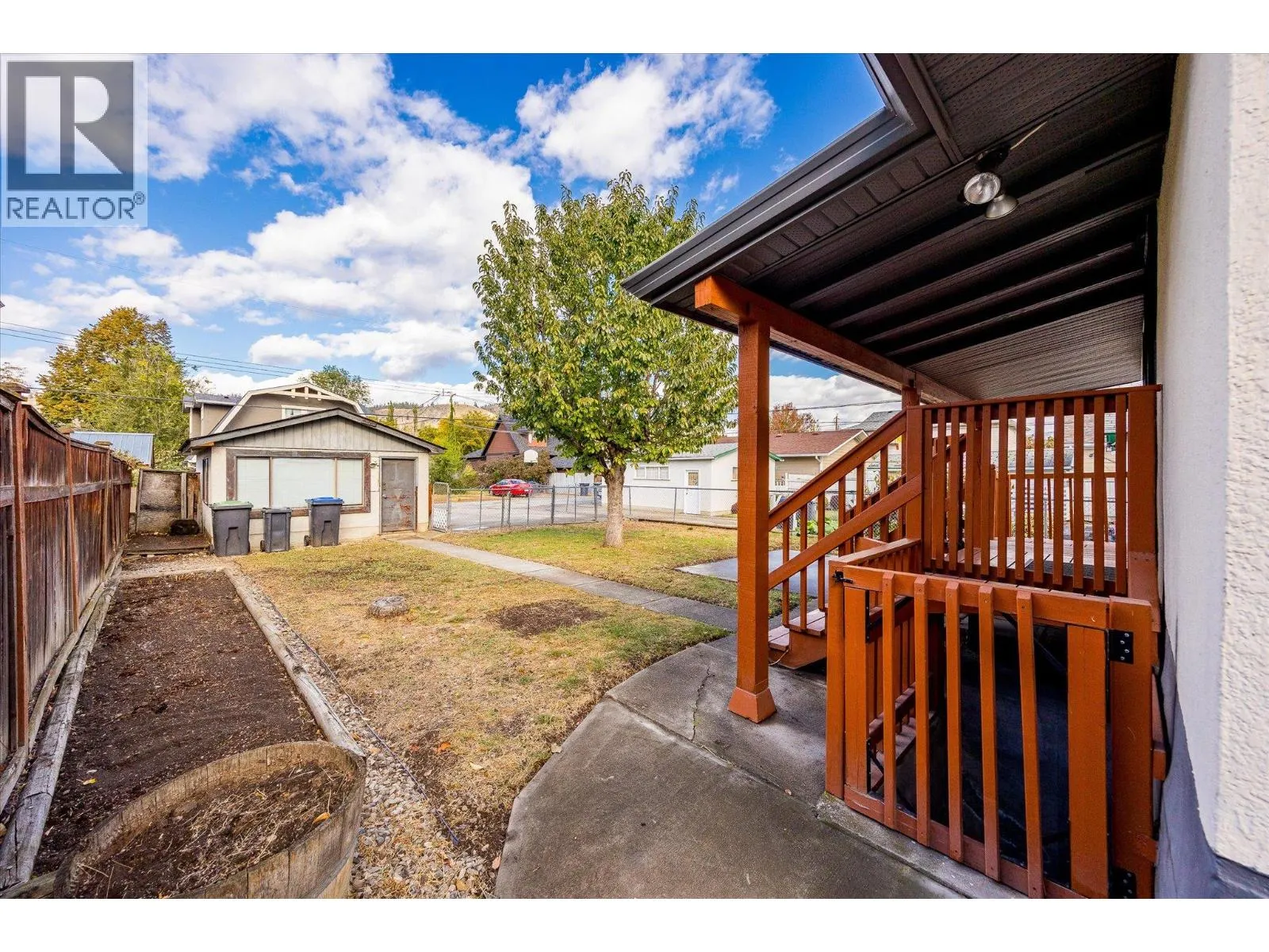 836 Cawston Avenue