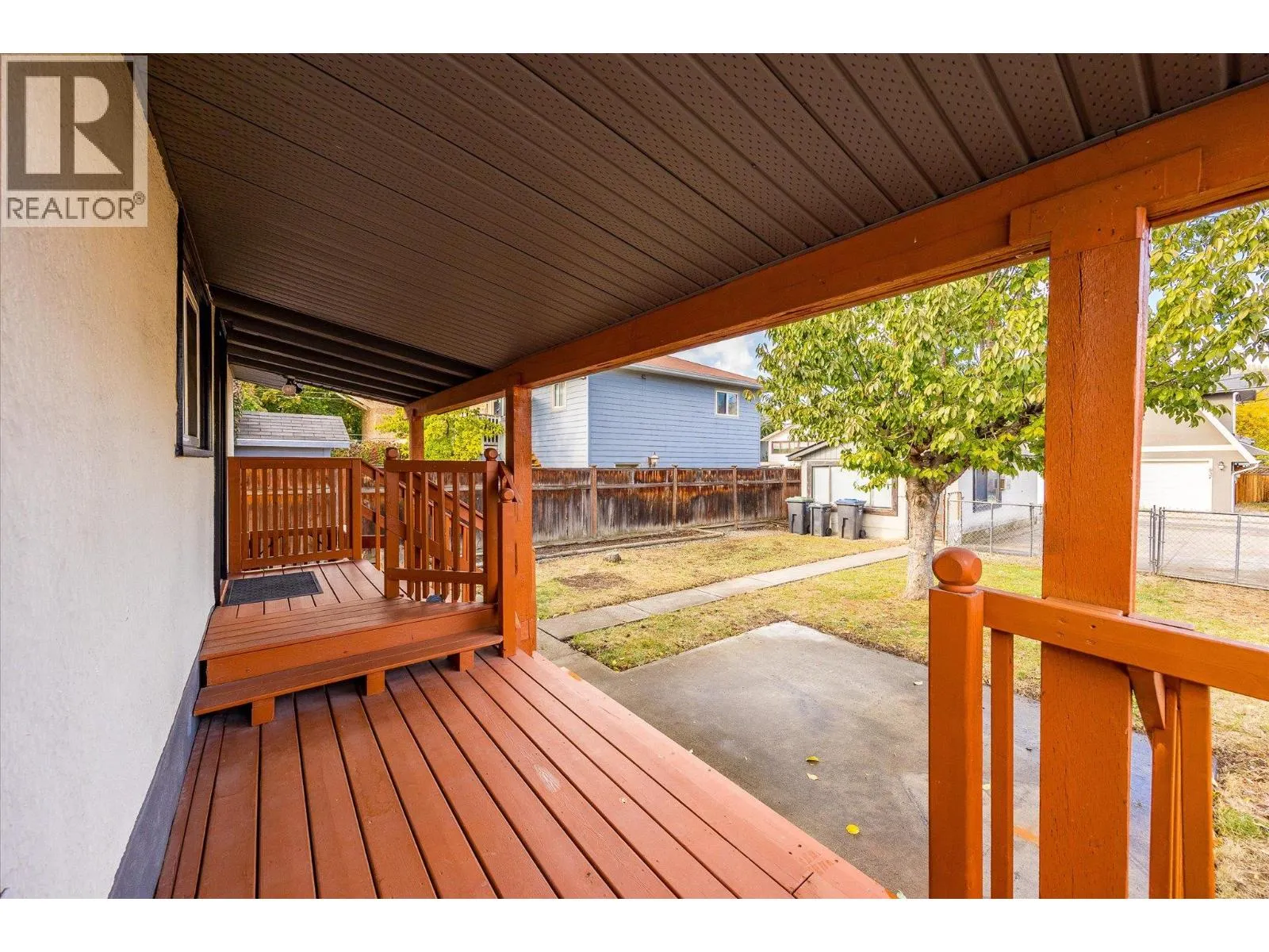 836 Cawston Avenue