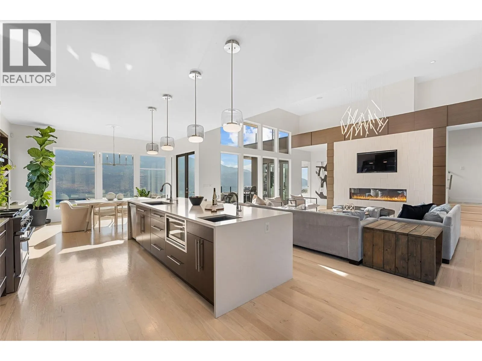 238 Kalamalka Lakeview Drive