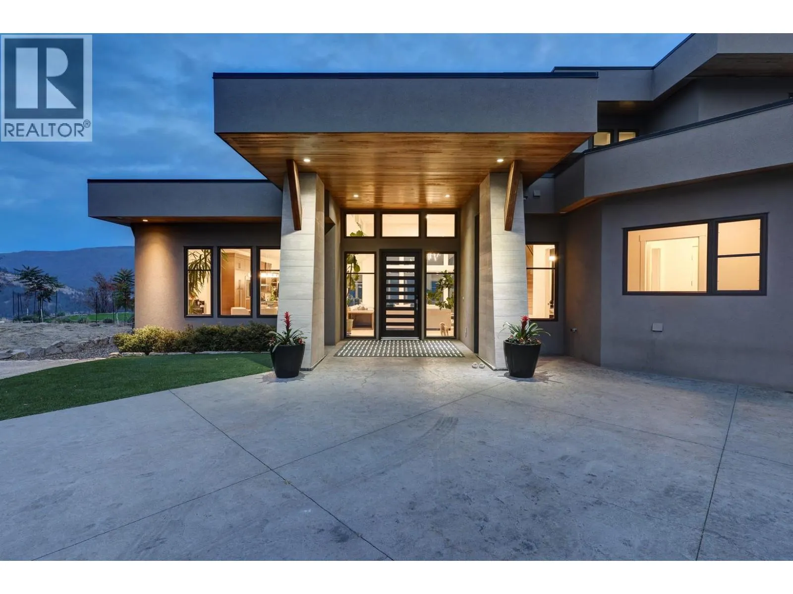 238 Kalamalka Lakeview Drive