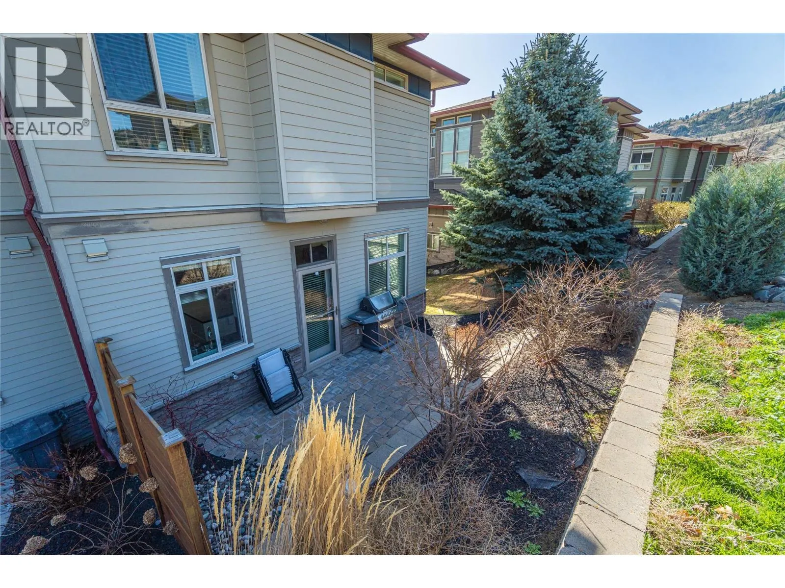 175 Holloway Drive Unit# 19