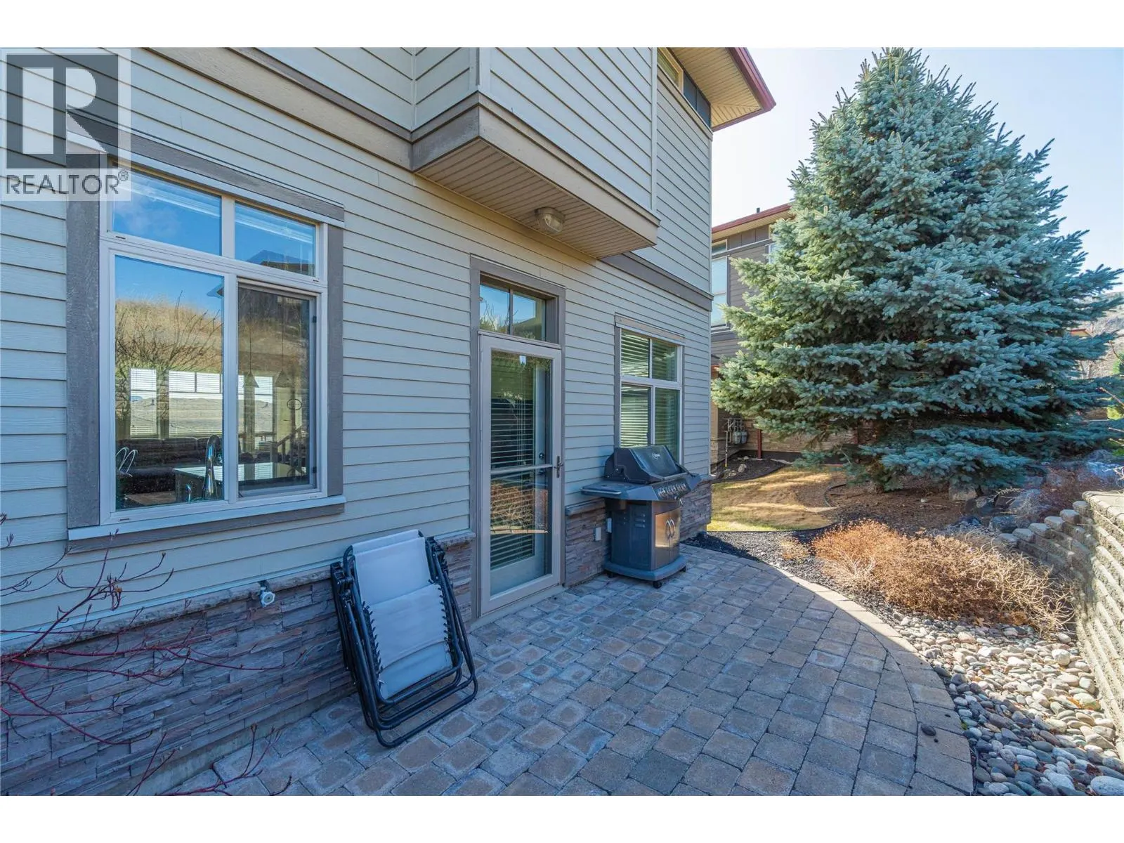 175 Holloway Drive Unit# 19