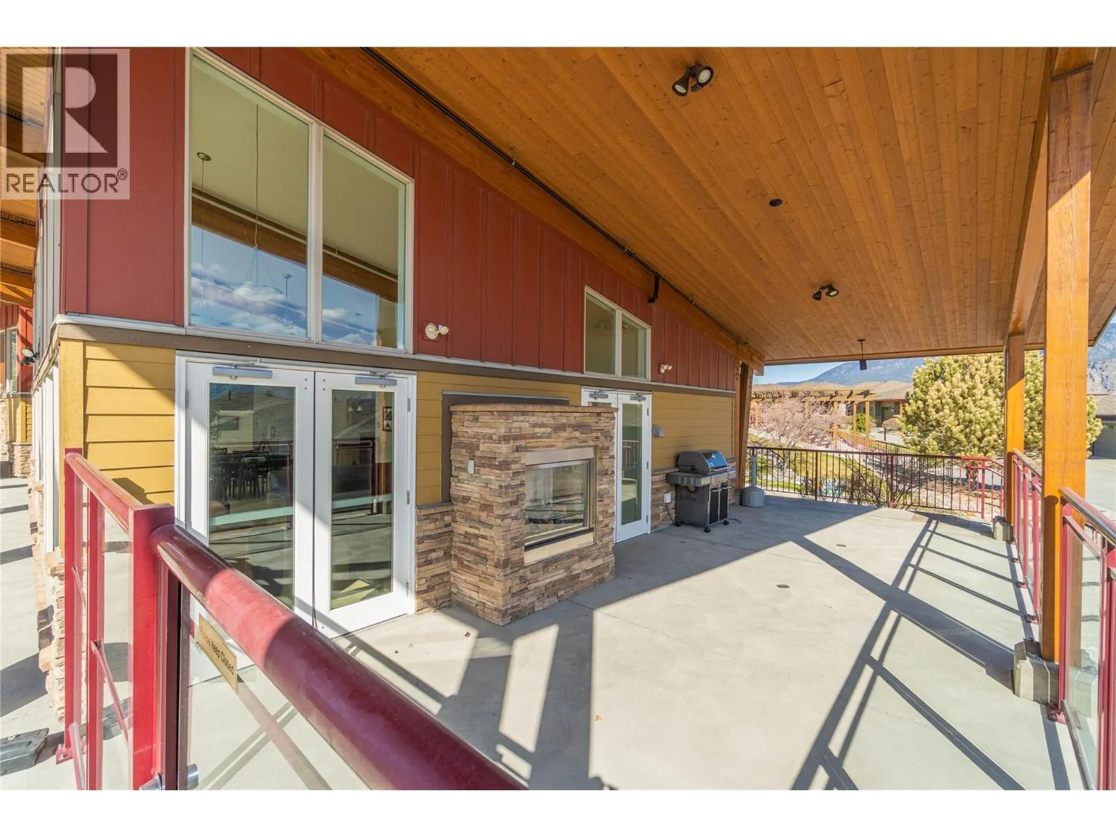 175 Holloway Drive Unit# 19