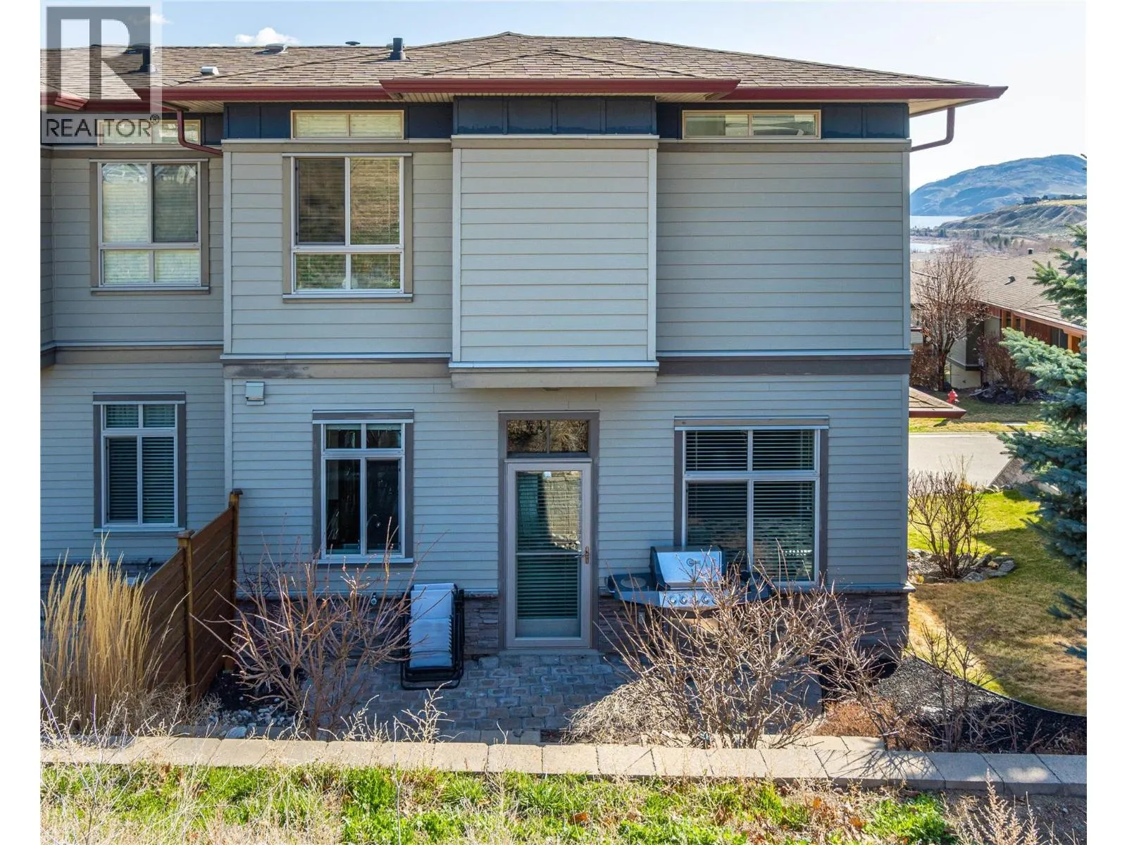 175 Holloway Drive Unit# 19