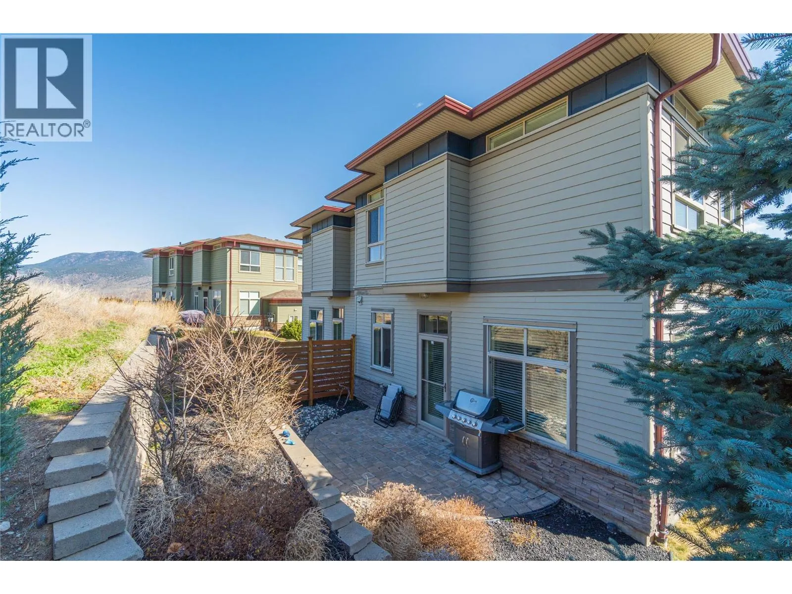 175 Holloway Drive Unit# 19