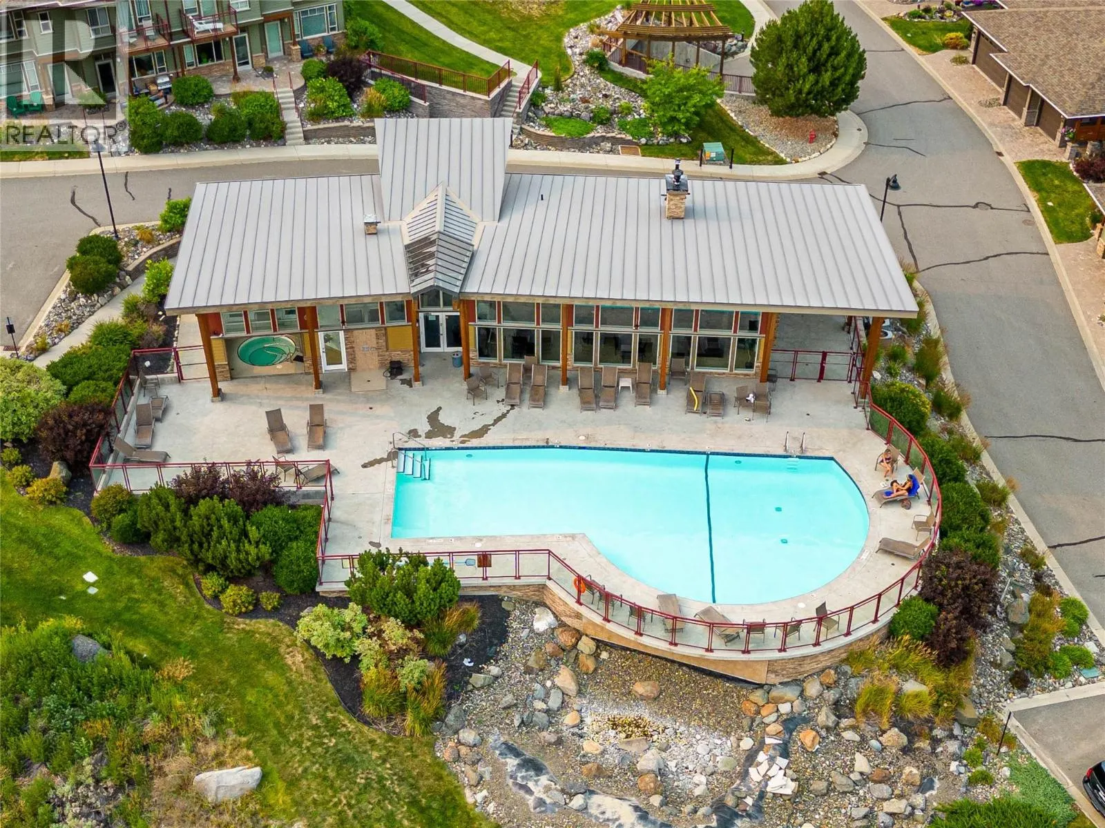 175 Holloway Drive Unit# 19