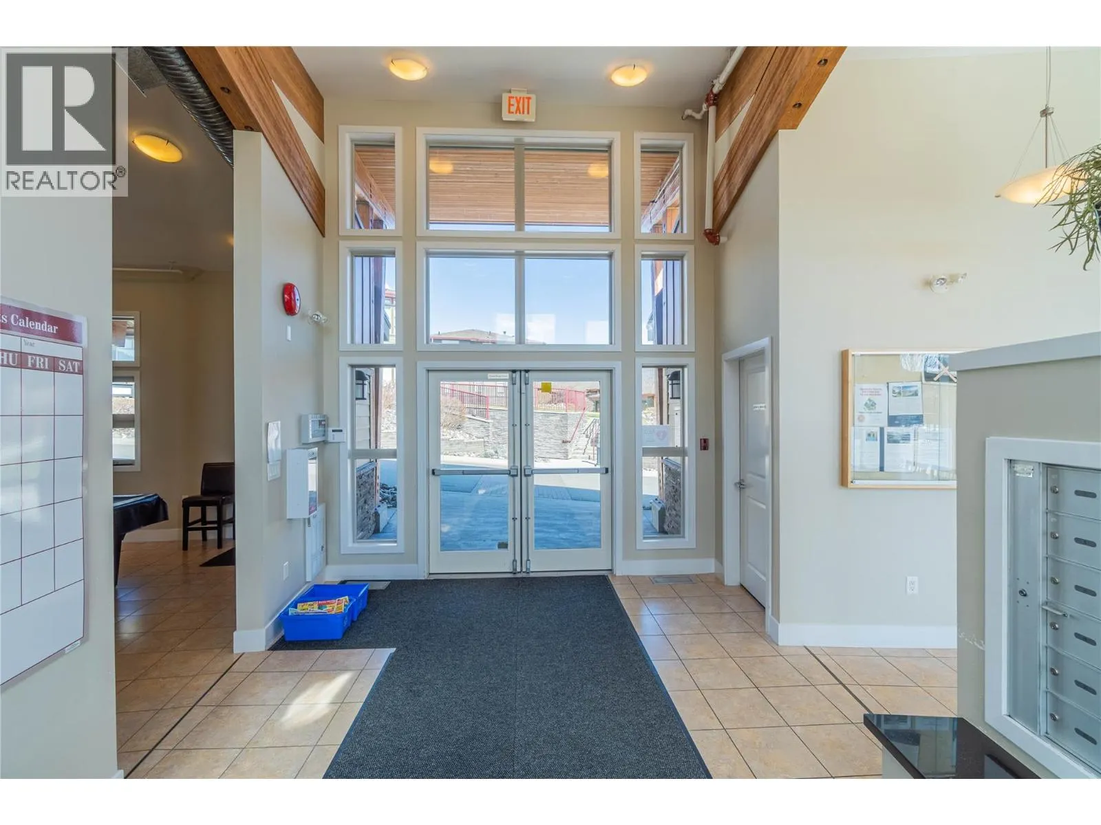 175 Holloway Drive Unit# 19
