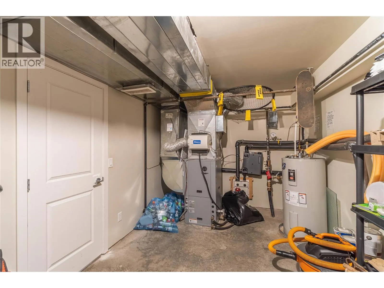 175 Holloway Drive Unit# 19