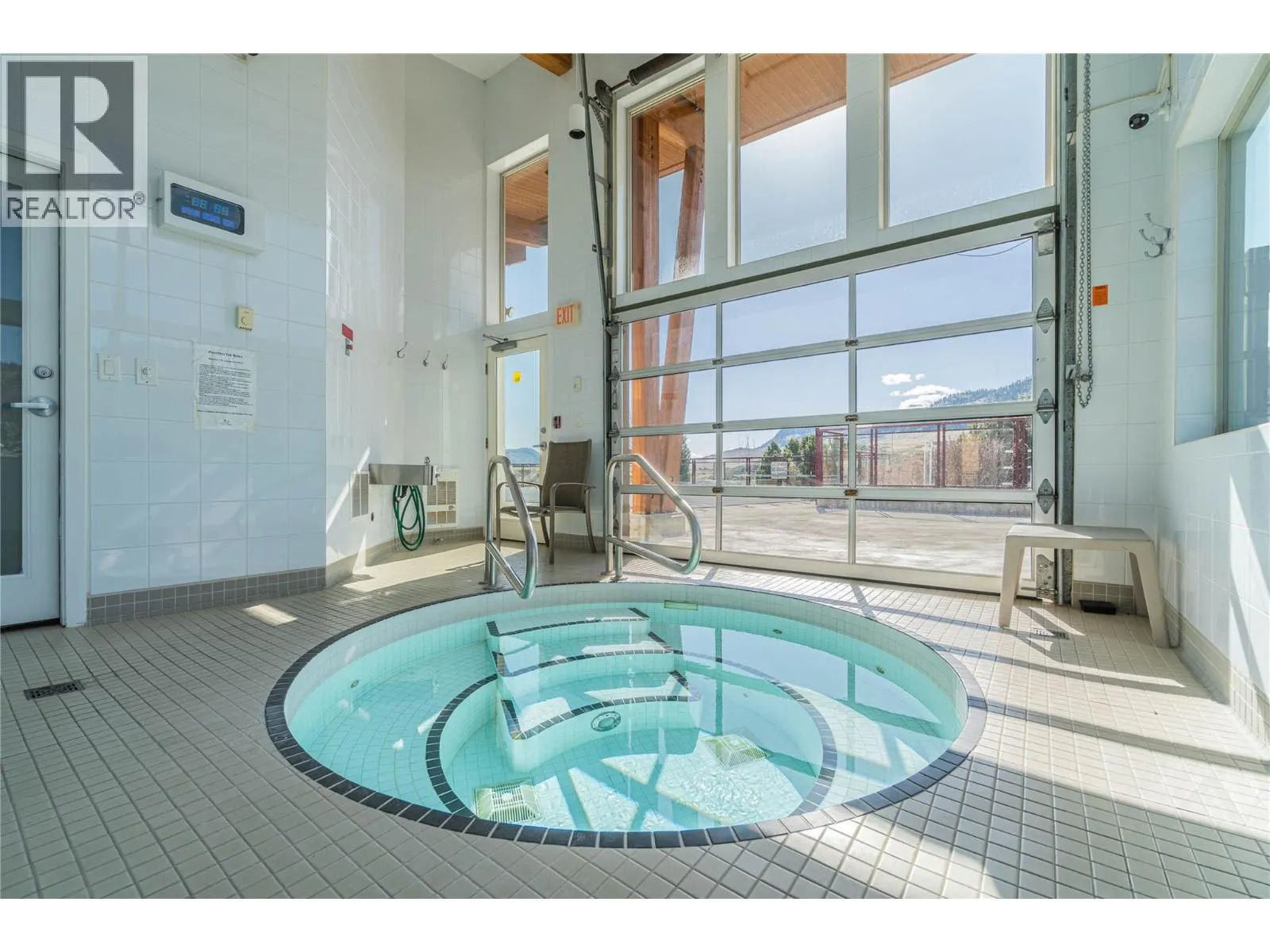 175 Holloway Drive Unit# 19