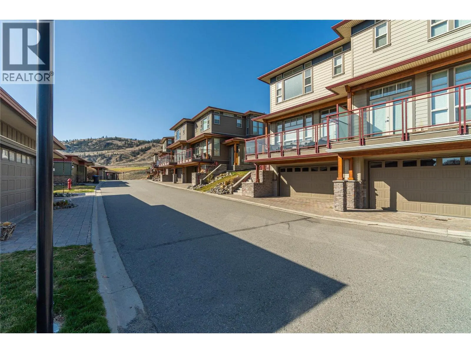 175 Holloway Drive Unit# 19