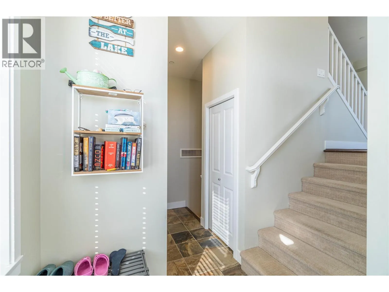 175 Holloway Drive Unit# 19