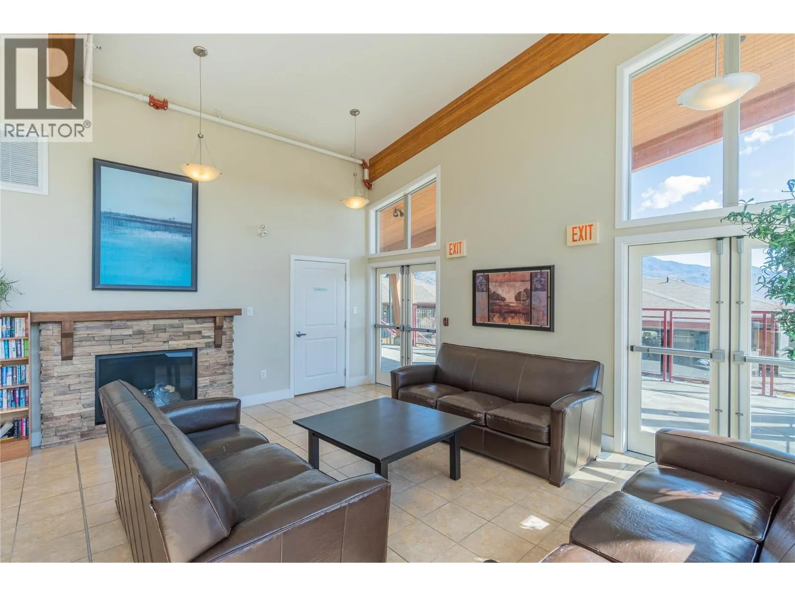 175 Holloway Drive Unit# 19