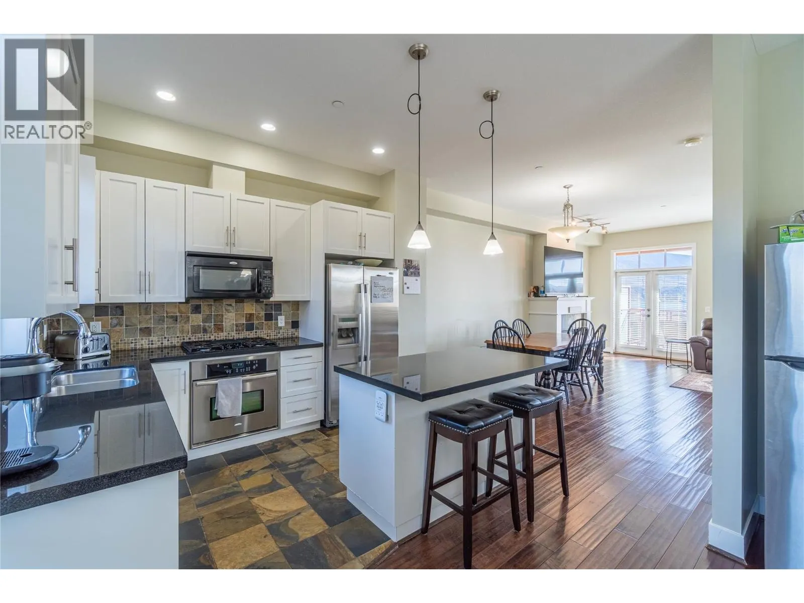 175 Holloway Drive Unit# 19