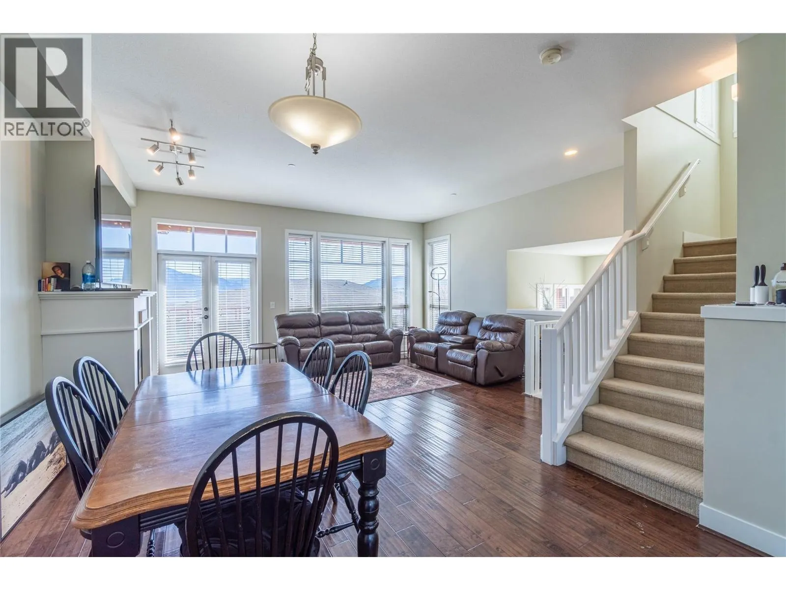 175 Holloway Drive Unit# 19