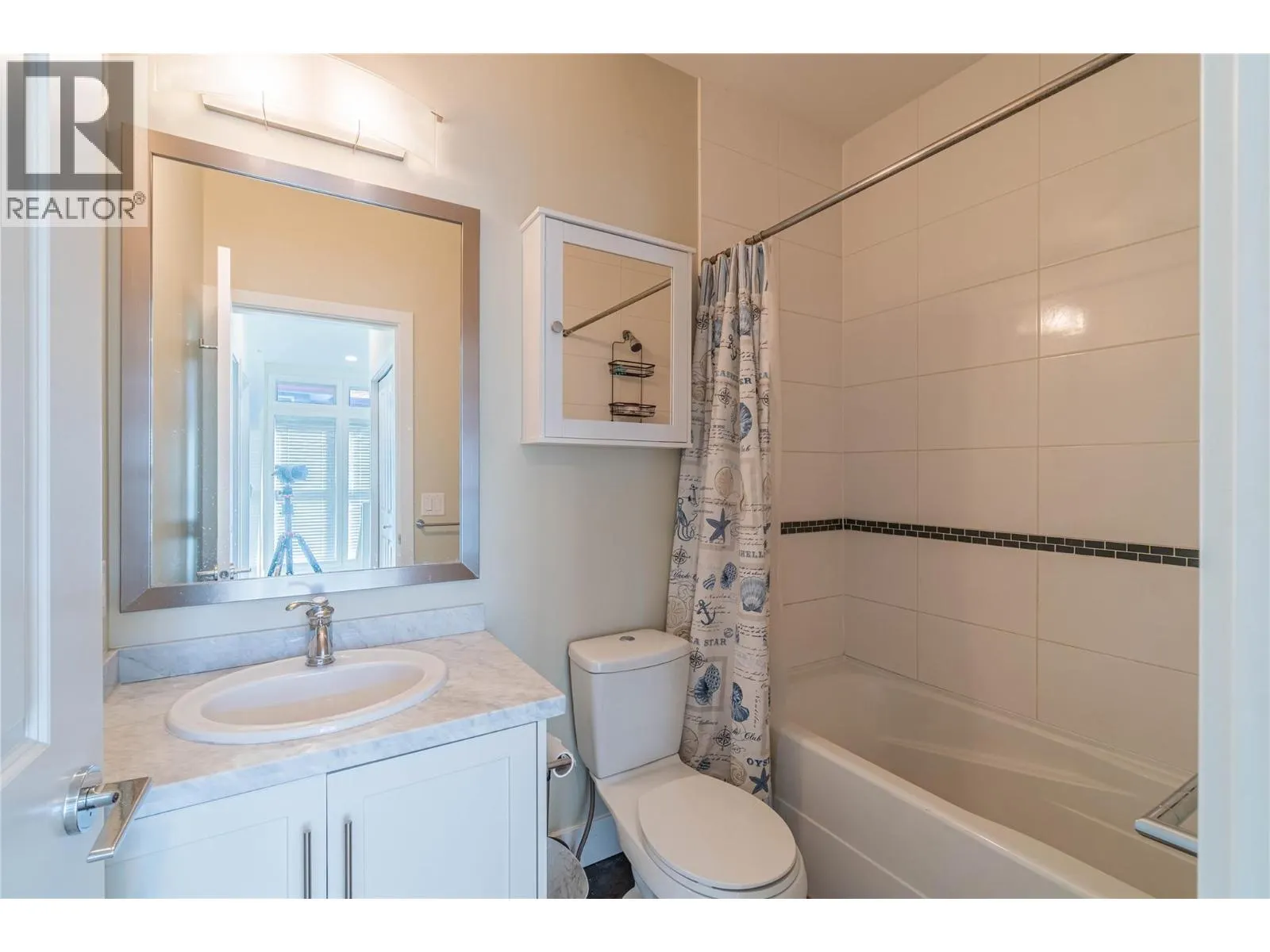 175 Holloway Drive Unit# 19