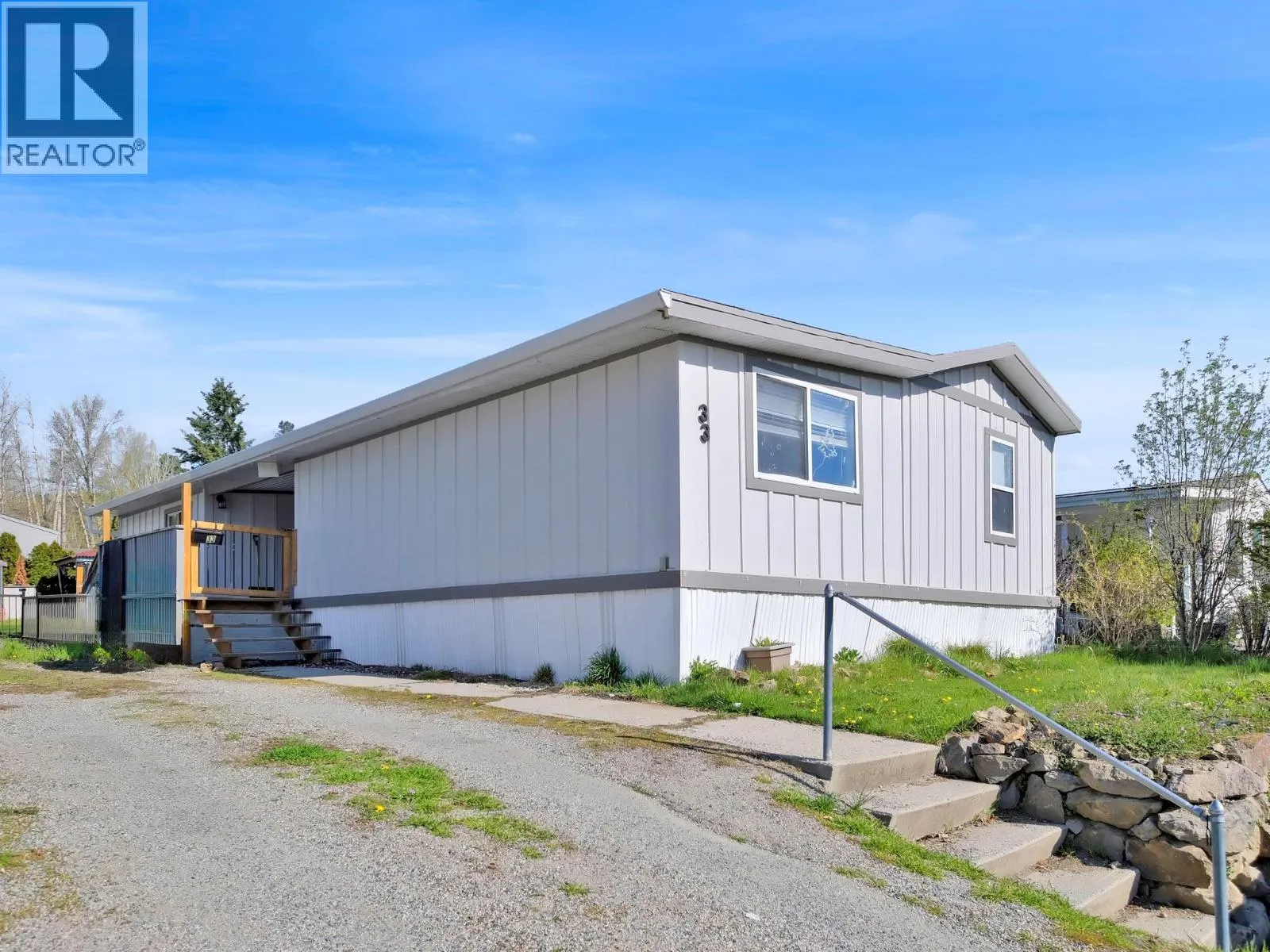 3381 Village Green Way Unit# 33