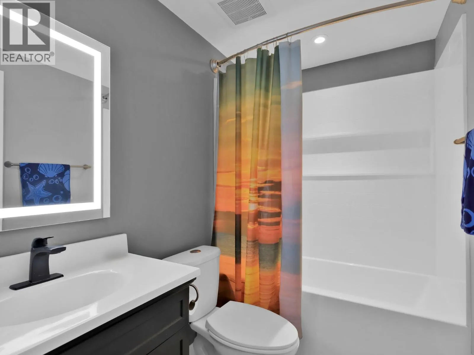 3381 Village Green Way Unit# 33