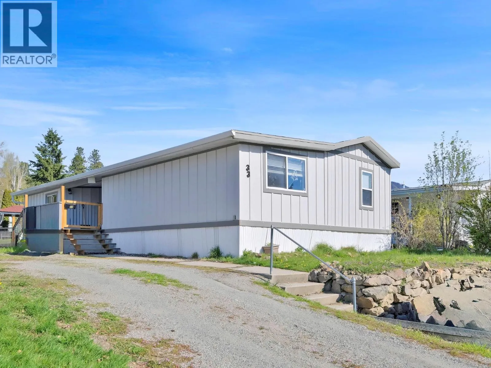 3381 Village Green Way Unit# 33
