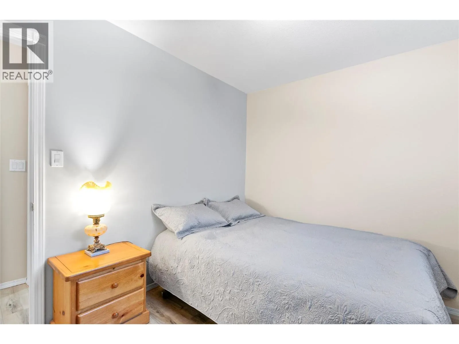 1634 Carmi Avenue Unit# 120