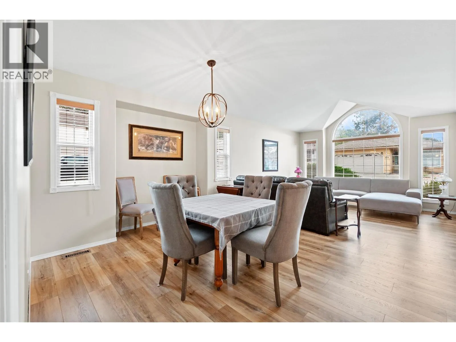 1634 Carmi Avenue Unit# 120