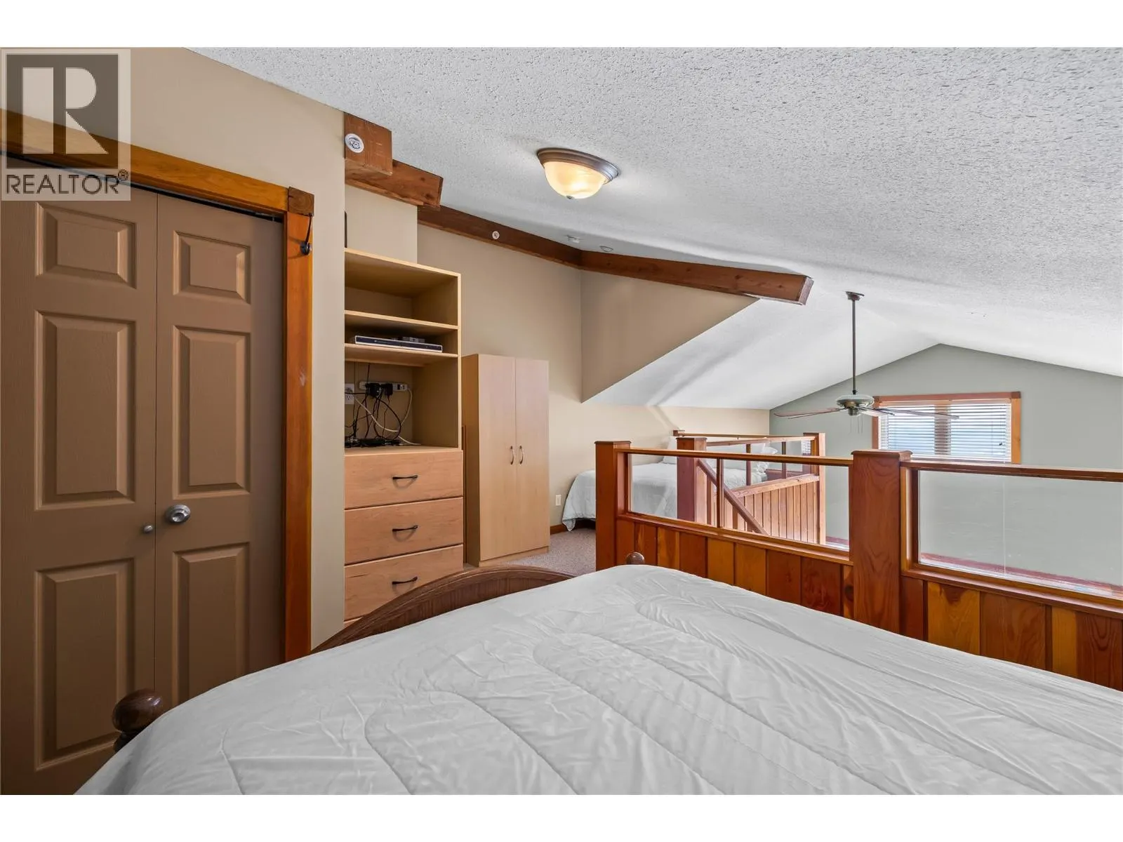 5275 Big White Road Unit# 304