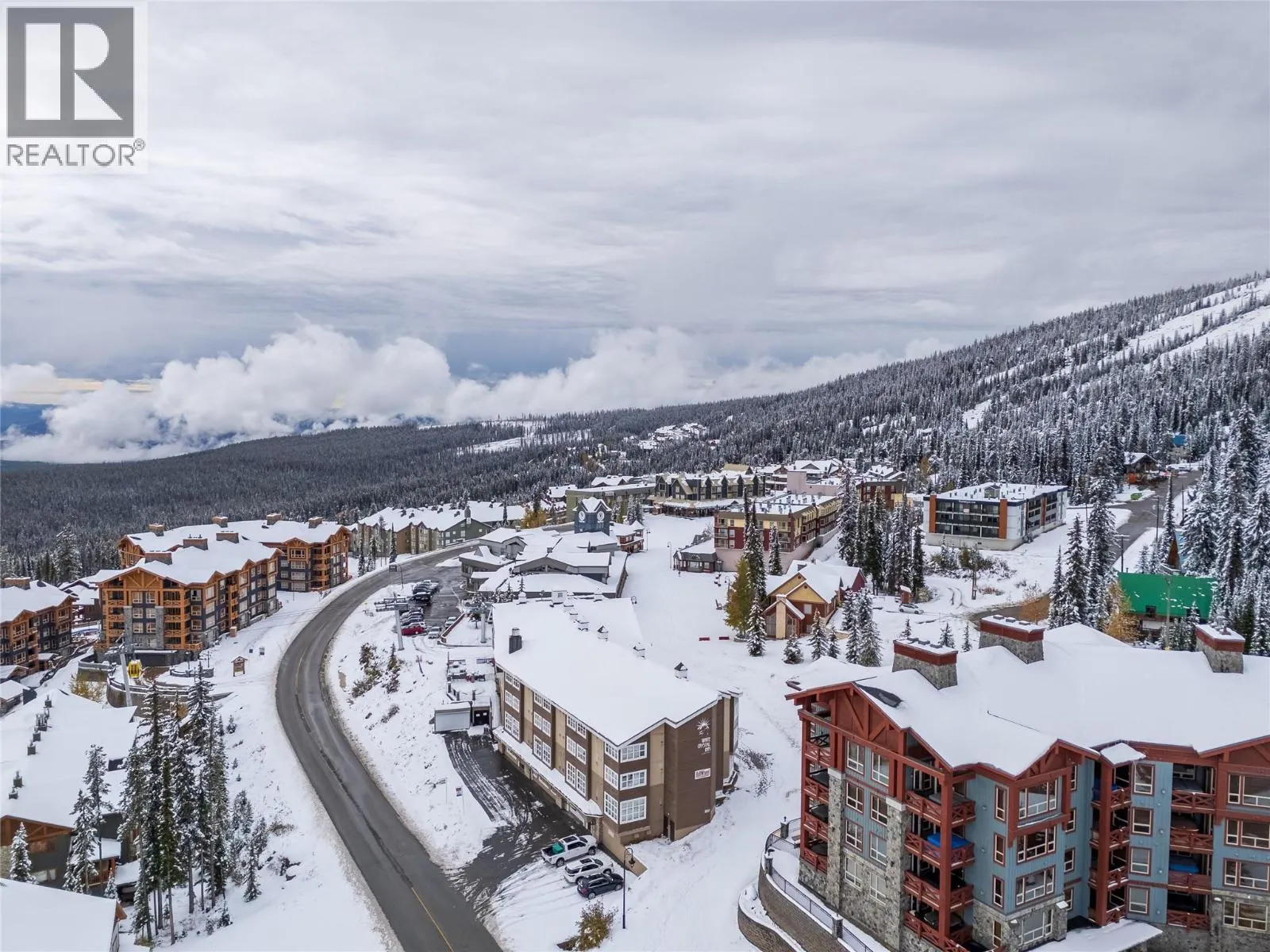 5275 Big White Road Unit# 304